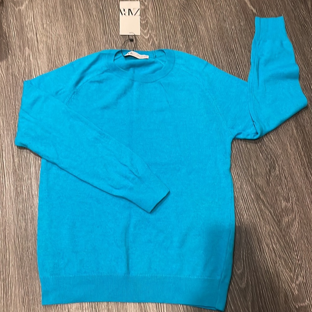NWT Zara teal cashmere sweater.